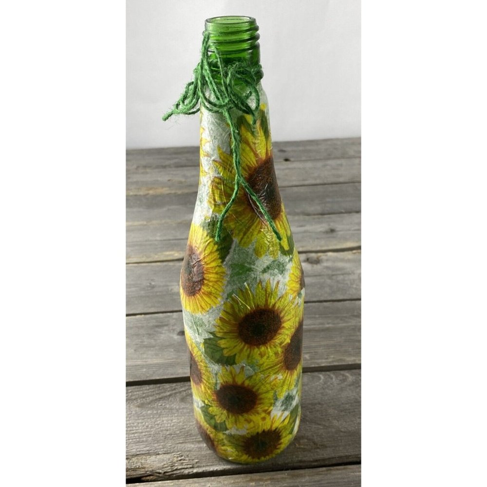 Handmade Lighted Sunflowers Green Wine Bottle Fairy Nightlight Decor Distressed - Picture 5 of 6